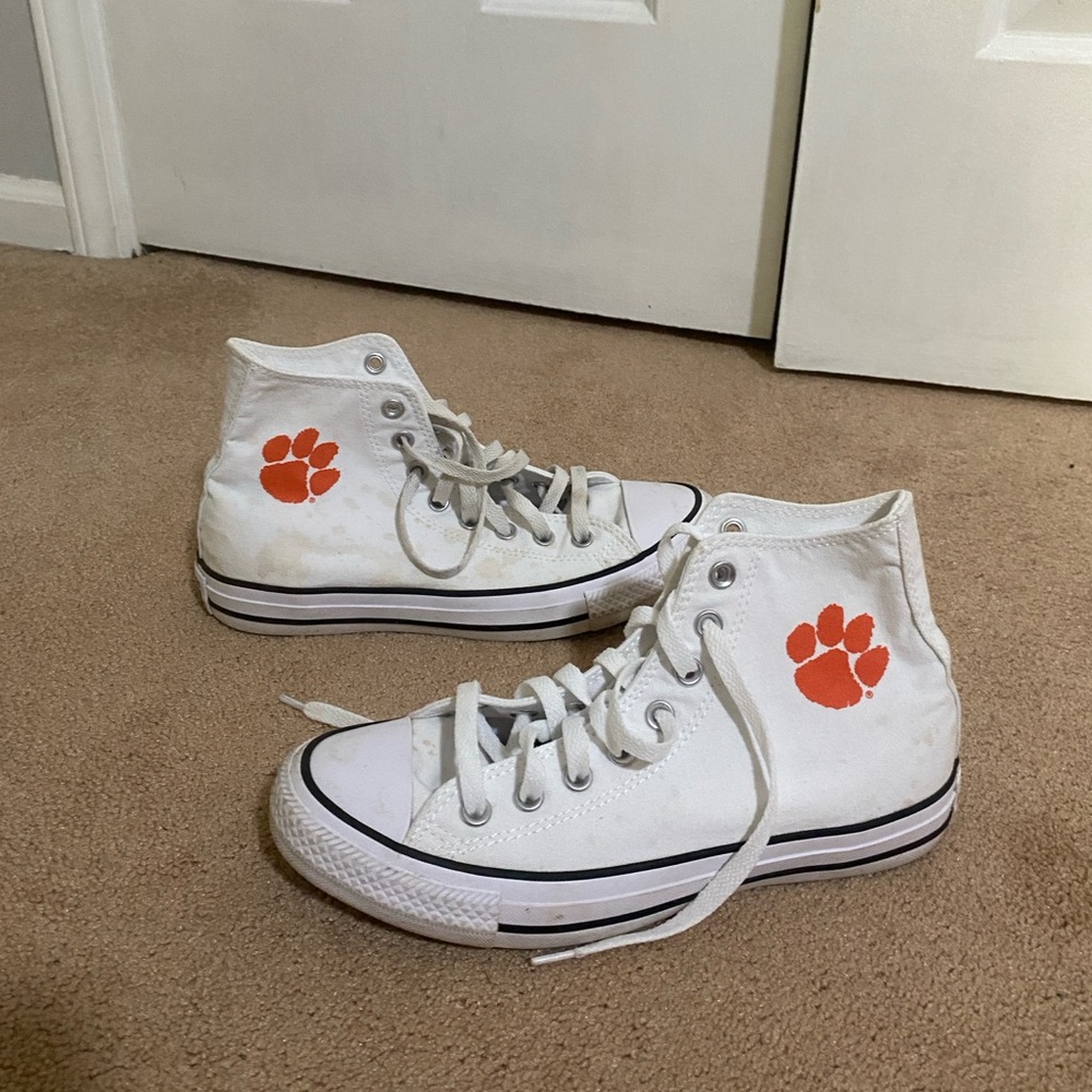 Clemson women’s converse